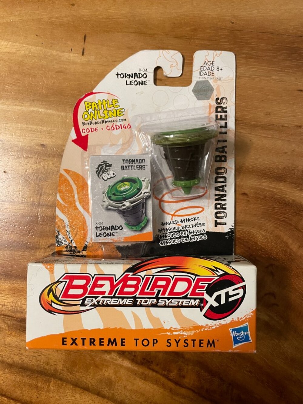 Beyblade Metal Fusion XTS Tornado Leone X 04 Sealed Hasbro Top